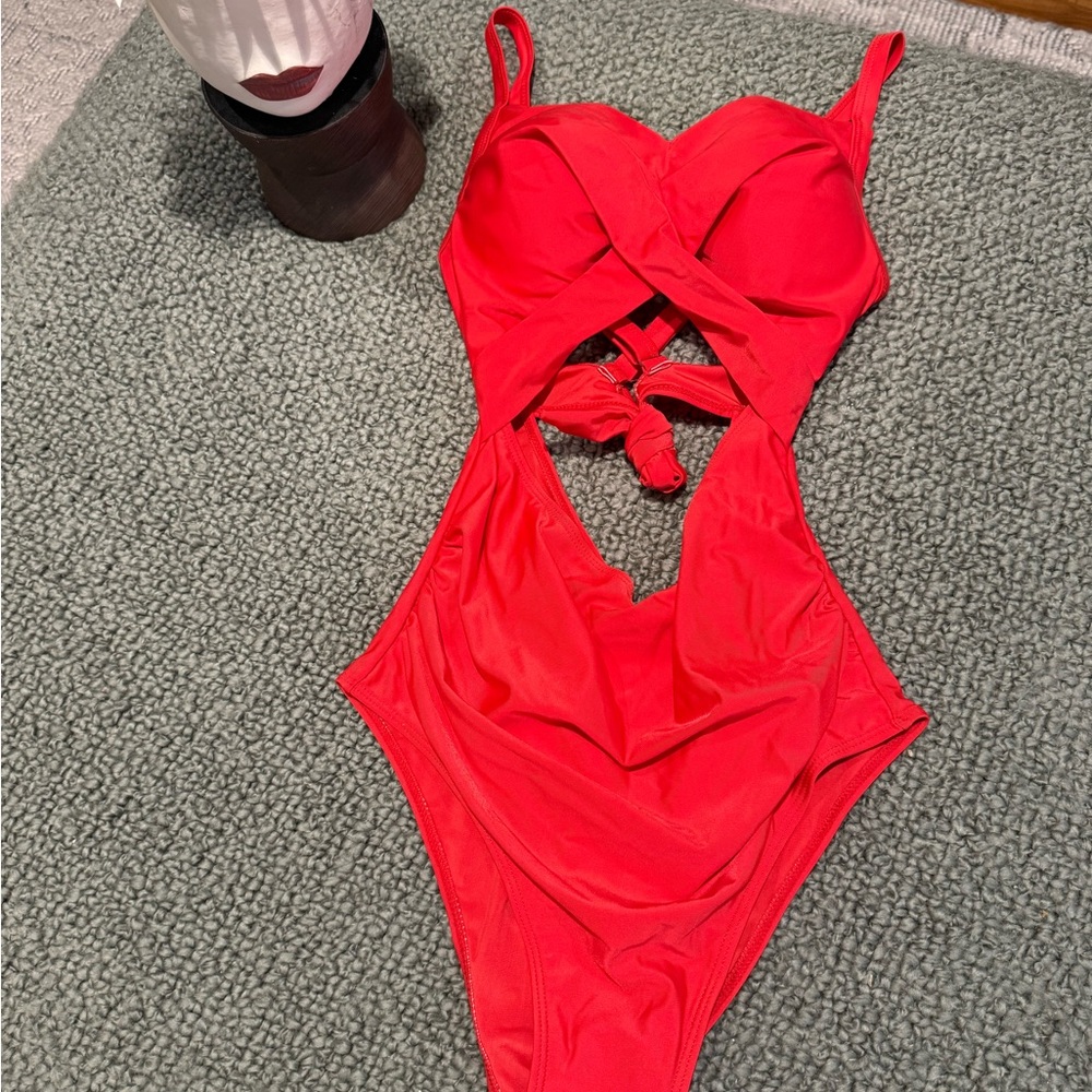 Cupshe Red One Piece Swimsuit NWT L